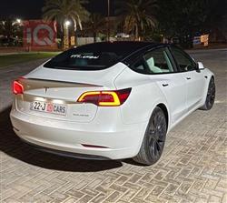 تێسلا مۆدێل 3